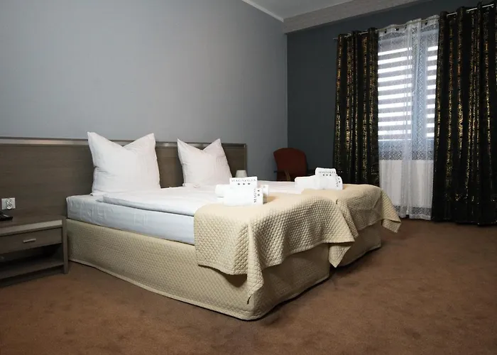 Magnolia Hotel&restauracja Hotel *