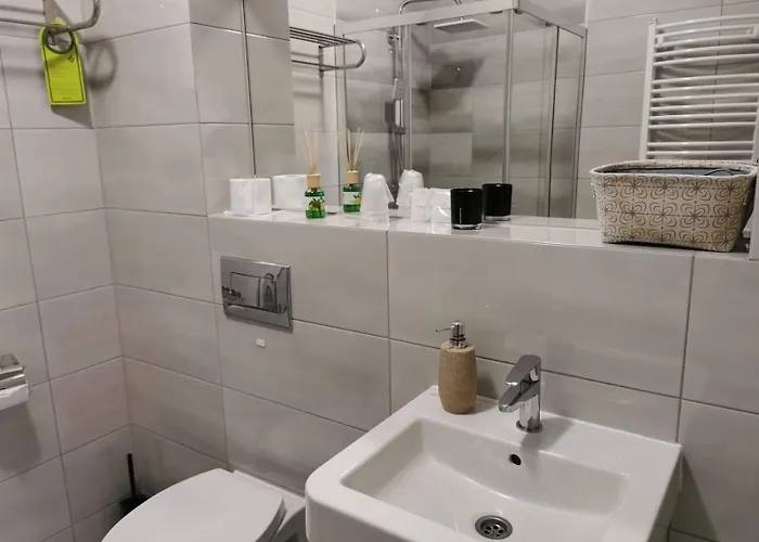 Magnolia Hotel&restauracja Hotel *